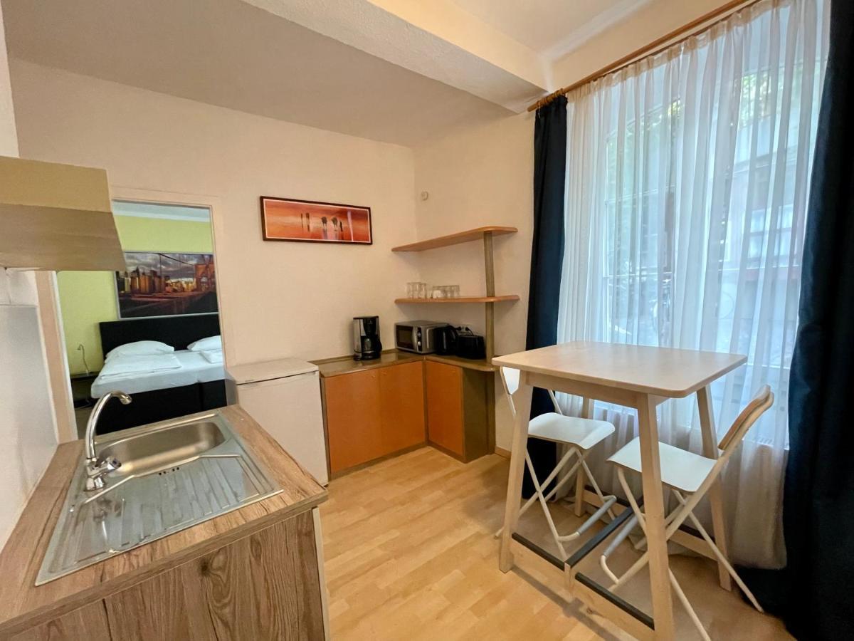 Altstadthotel Hayk Am Rhein Köln Eksteriør bilde