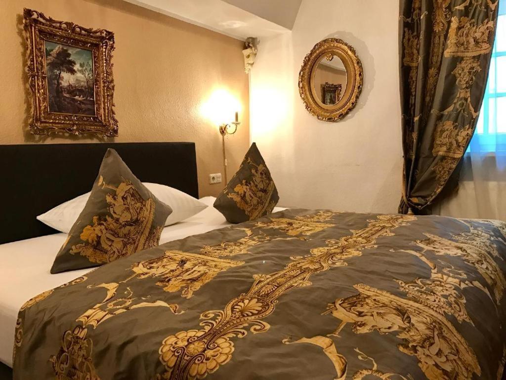 Altstadthotel Hayk Am Rhein Köln Eksteriør bilde