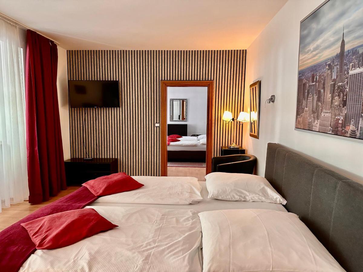 Altstadthotel Hayk Am Rhein Köln Eksteriør bilde