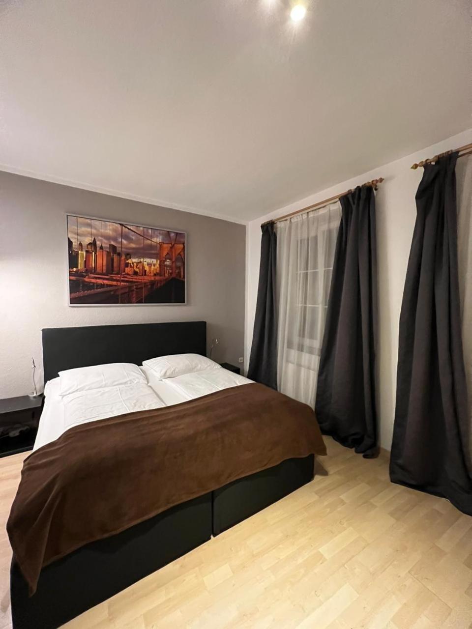 Altstadthotel Hayk Am Rhein Köln Eksteriør bilde