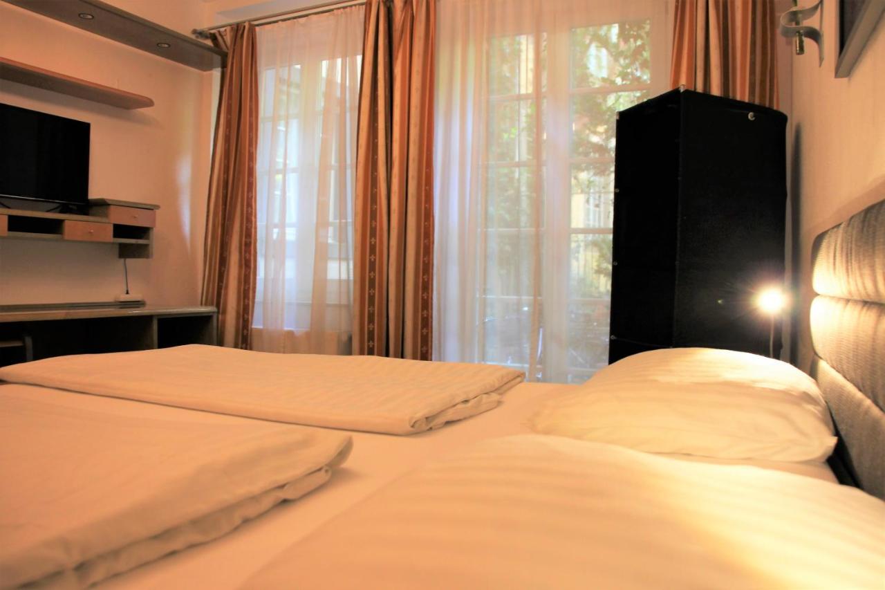 Altstadthotel Hayk Am Rhein Köln Eksteriør bilde